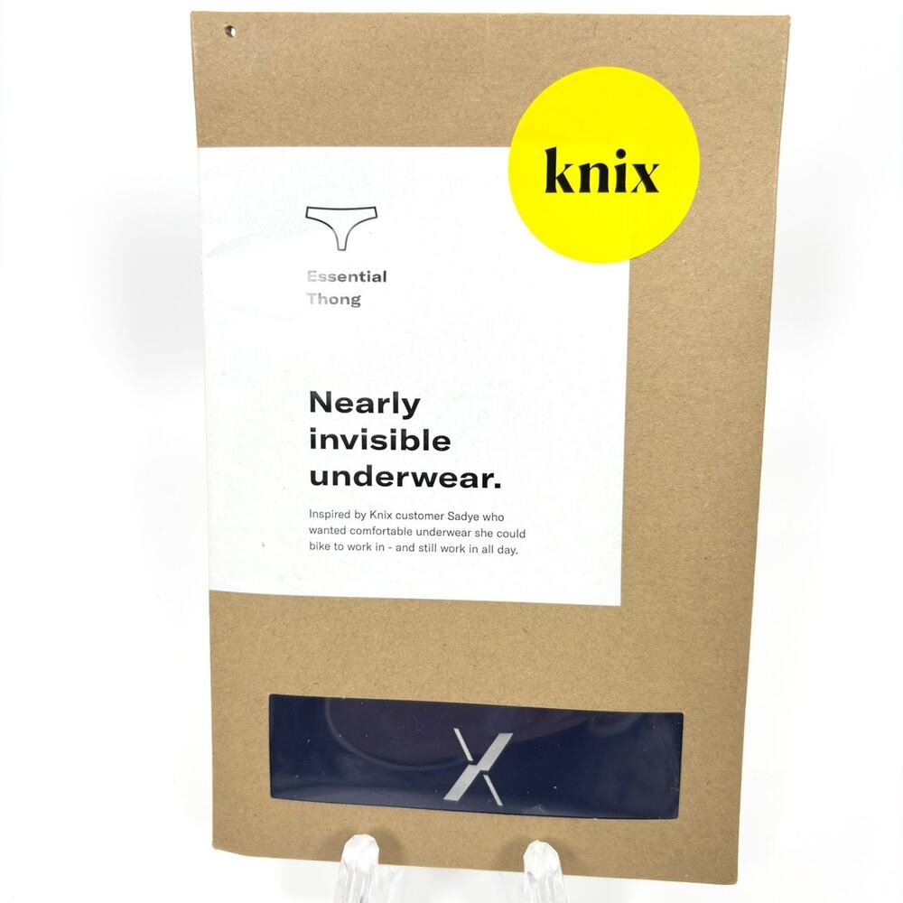 Knix Essential Thong M Performance Underwear Panties Seamless Midnight NewSealed